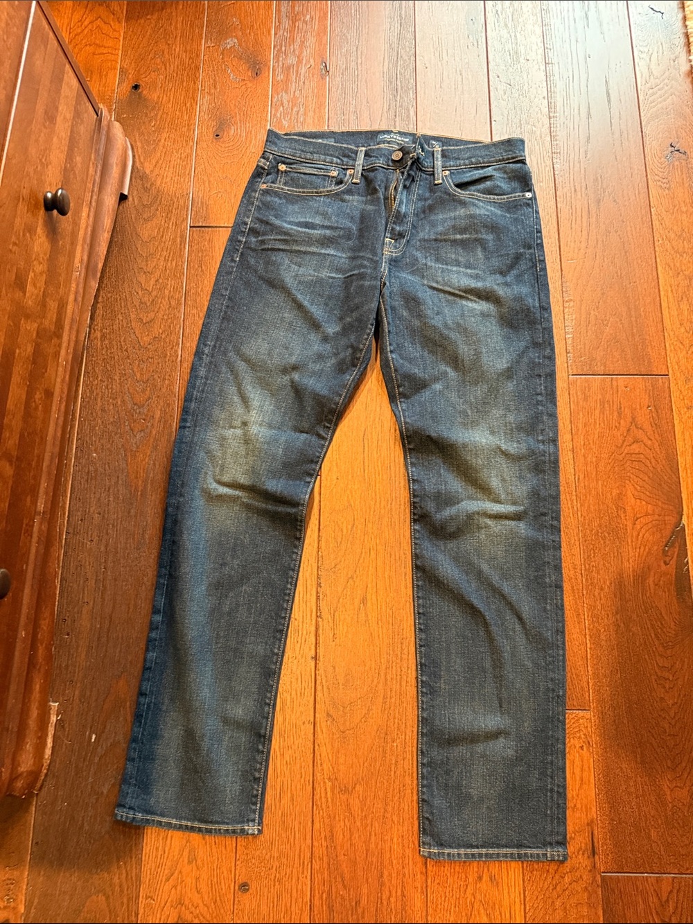 Lucky Brand Men's Dark Blue Straight-Leg Jeans